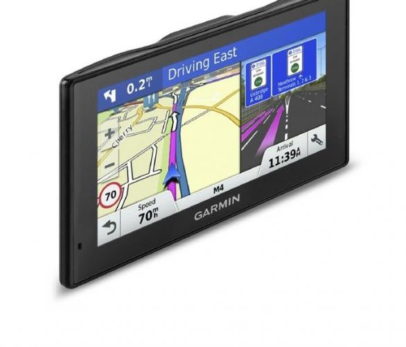 GPS-автонавигатор Garmin DriveAssist 50 RUS LMT